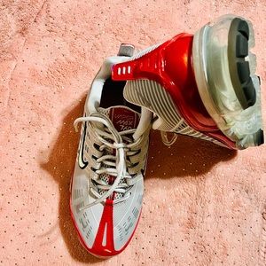 Nike vapor 360 tennis shoes size 7